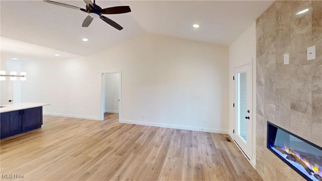 9129 Dove Lane, Mentor, OH 44060