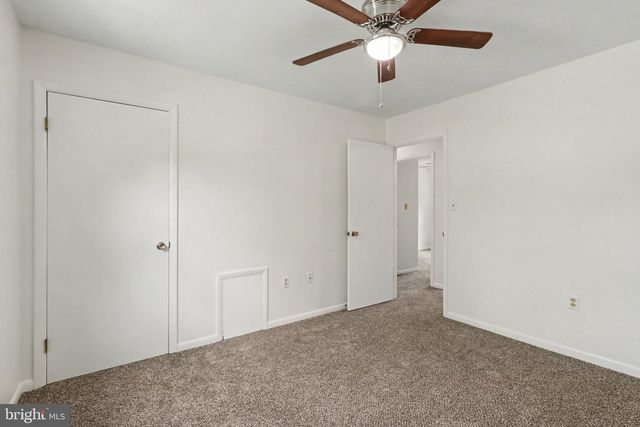 3 DARTMOUTH CT, Mechanicsburg, PA 17055