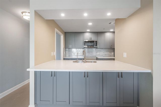 345 BAYSHORE BOULEVARD 1402, Tampa, FL 33606