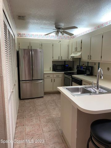 1927 Quail Ridge Court 1403, Cocoa, FL 32926