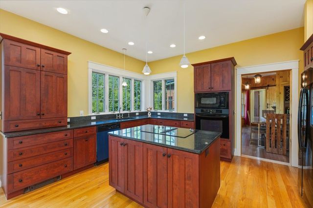 662 Hurricane Road, Keene, NH 03431