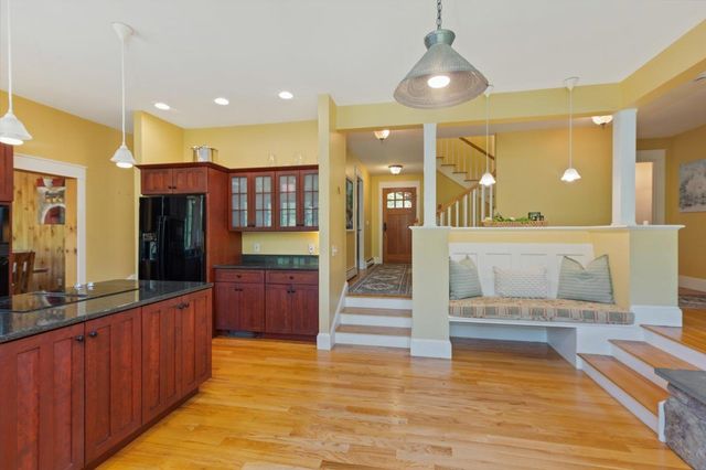 662 Hurricane Road, Keene, NH 03431