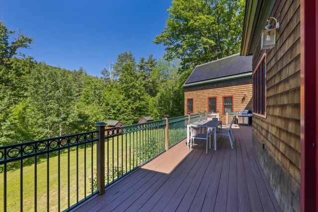 662 Hurricane Road, Keene, NH 03431
