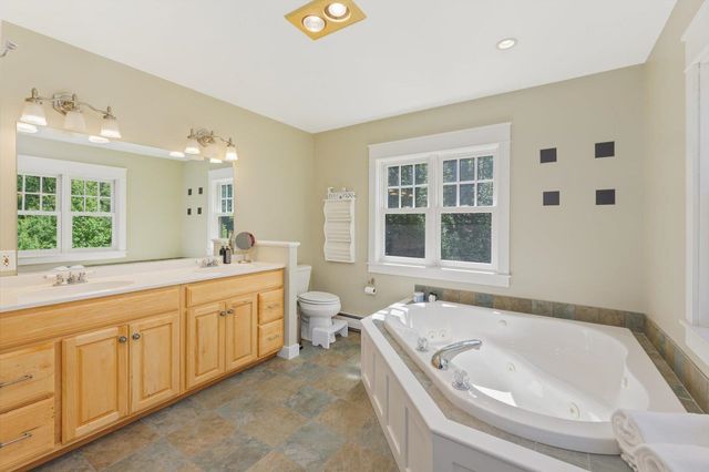 662 Hurricane Road, Keene, NH 03431