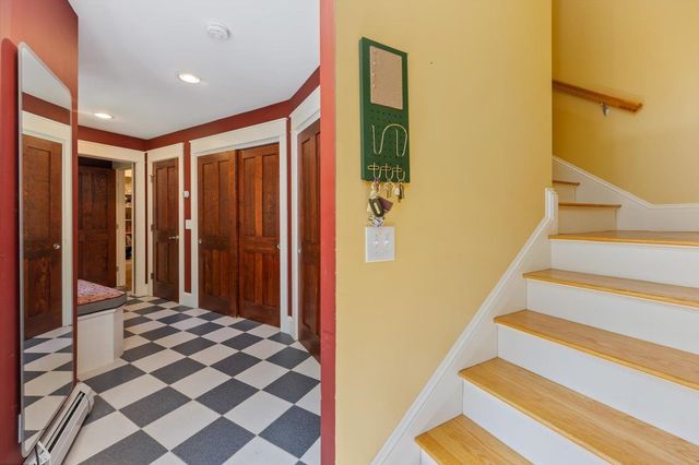 662 Hurricane Road, Keene, NH 03431