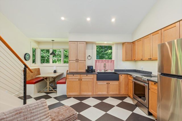 662 Hurricane Road, Keene, NH 03431