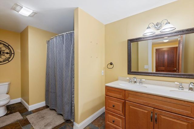 662 Hurricane Road, Keene, NH 03431