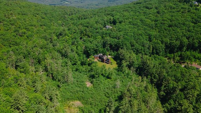 662 Hurricane Road, Keene, NH 03431