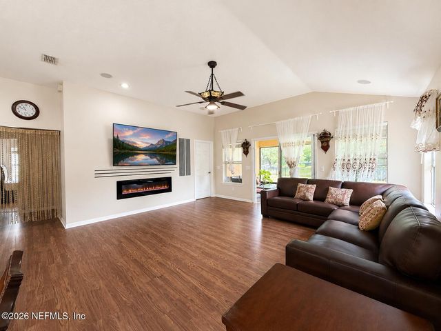 4182 VICTORIA LAKES Drive W, Jacksonville, FL 32226