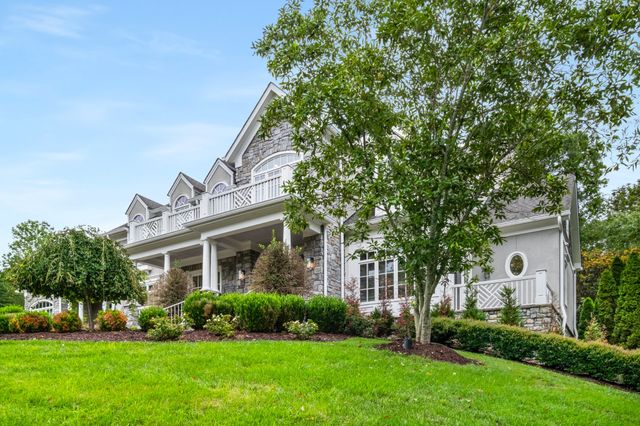 1201 Talon Way, Franklin, TN 37069