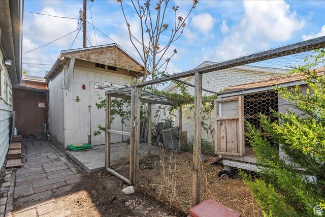 5166 S 4660 W, Salt Lake City, UT 84118