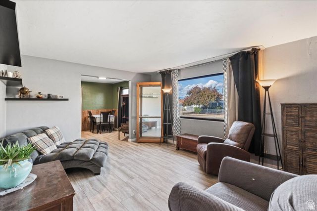 5166 S 4660 W, Salt Lake City, UT 84118