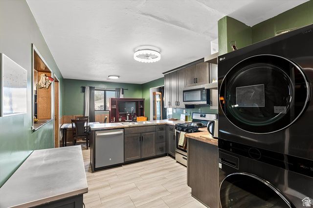 5166 S 4660 W, Salt Lake City, UT 84118