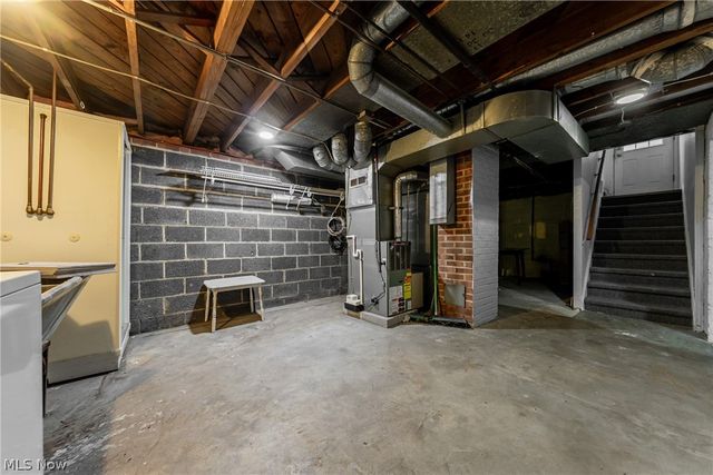 5224 W 48th Street, Parma, OH 44134