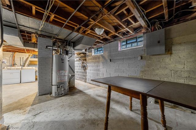 5224 W 48th Street, Parma, OH 44134