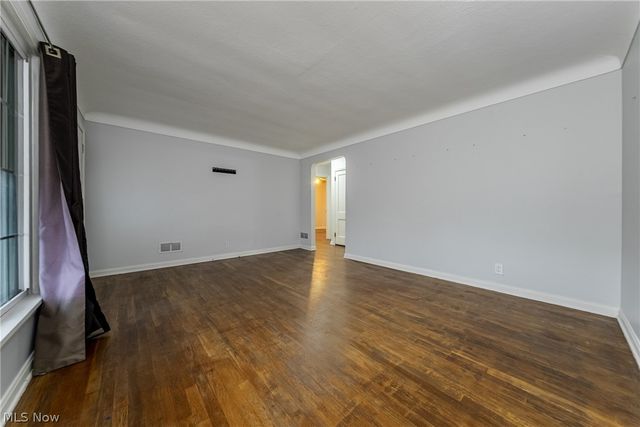 5224 W 48th Street, Parma, OH 44134