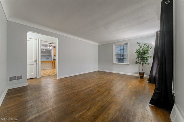 5224 W 48th Street, Parma, OH 44134