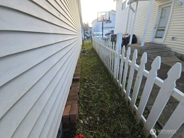 4925 41st Lane SE, Lacey, WA 98503