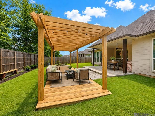 37464 Cypress Hollow Ave, Prairieville, LA 70769