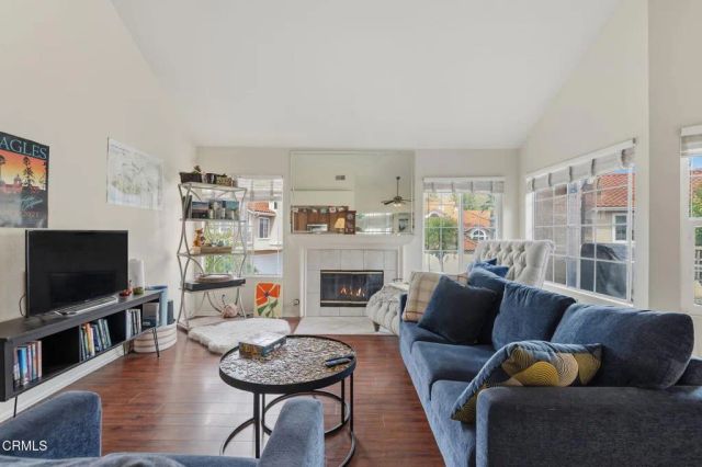 650 Ivywood Lane A, Simi Valley, CA 93065