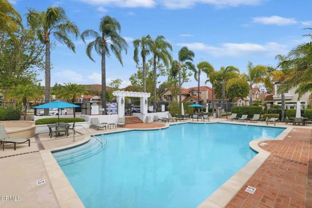 650 Ivywood Lane A, Simi Valley, CA 93065