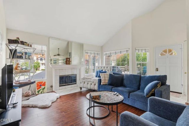 650 Ivywood Lane A, Simi Valley, CA 93065