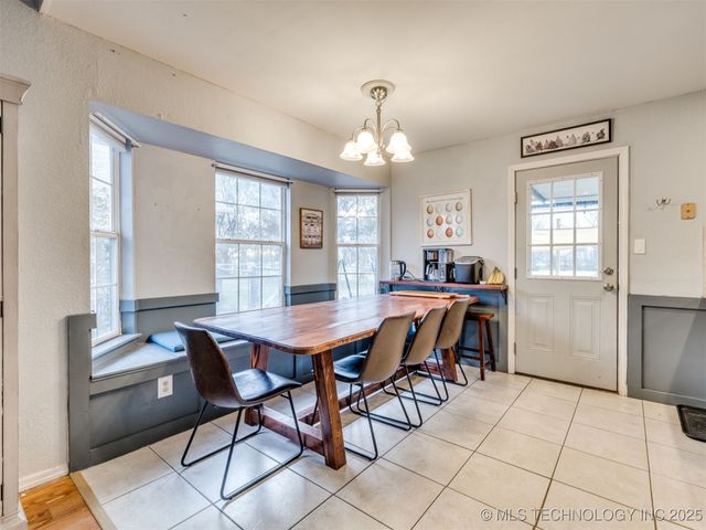 11606 N 109th East Place, Collinsville, OK 74021