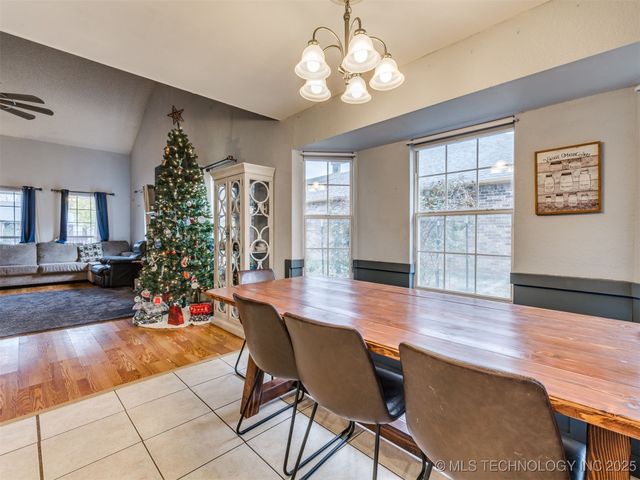 11606 N 109th East Place, Collinsville, OK 74021