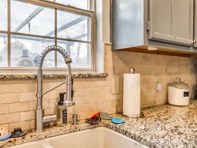 11606 N 109th East Place, Collinsville, OK 74021