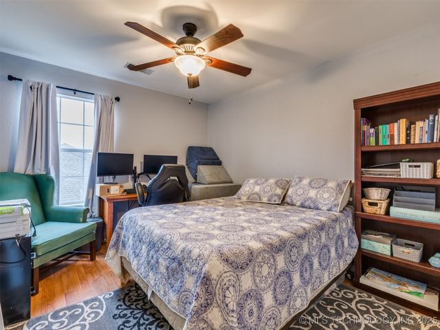 11606 N 109th East Place, Collinsville, OK 74021