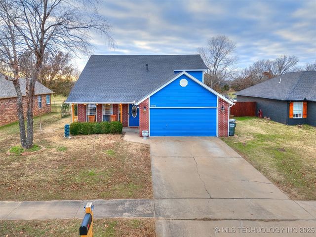 11606 N 109th East Place, Collinsville, OK 74021