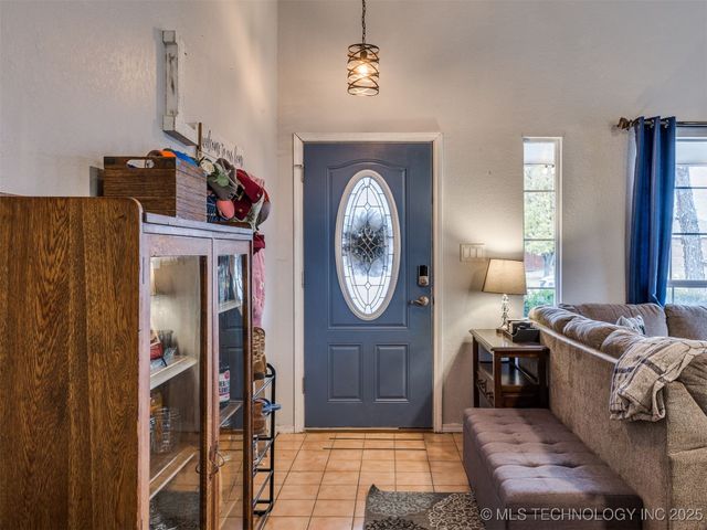 11606 N 109th East Place, Collinsville, OK 74021