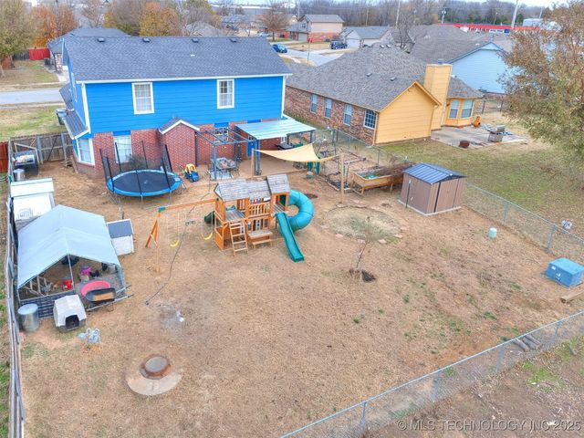 11606 N 109th East Place, Collinsville, OK 74021