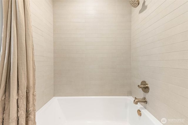 2604 NE 82nd Street, Seattle, WA 98115