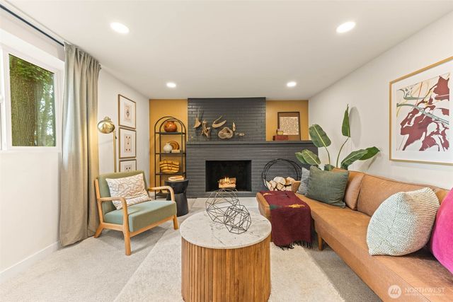 2604 NE 82nd Street, Seattle, WA 98115