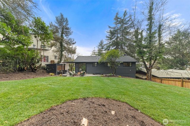 2604 NE 82nd Street, Seattle, WA 98115