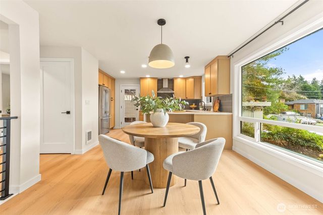 2604 NE 82nd Street, Seattle, WA 98115