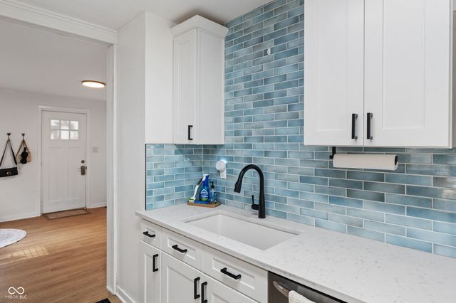 1802 E 66th Street, Indianapolis, IN 46220