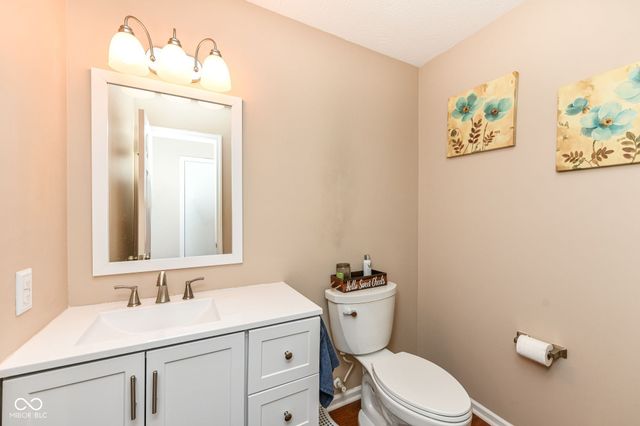 13858 Keams Drive, Fishers, IN 46038