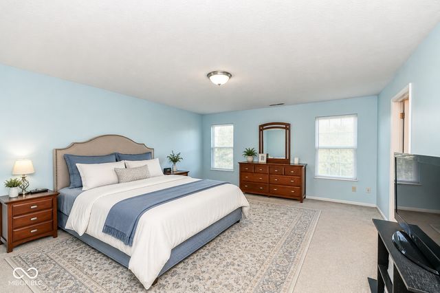 13858 Keams Drive, Fishers, IN 46038
