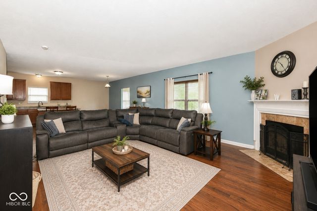 13858 Keams Drive, Fishers, IN 46038