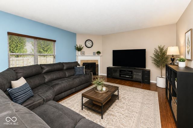 13858 Keams Drive, Fishers, IN 46038