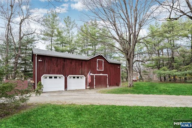 164 E Saddle River Road, Saddle River, NJ 07458