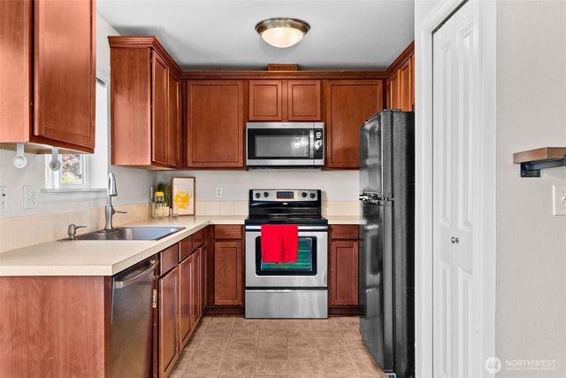 4308 Roxanna Loop SE, Lacey, WA 98503