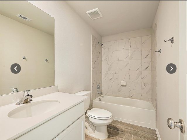 14219 Aberavon Drive, Pilot Point, TX 76258