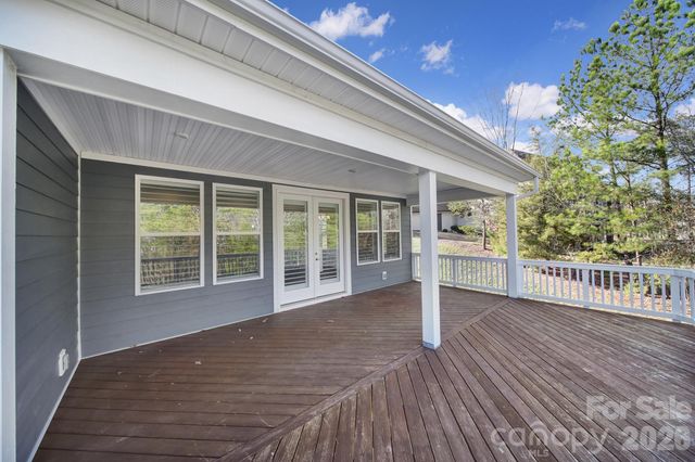 3509 Aqua Point Drive, York, SC 29745