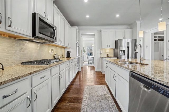 3125 Scarlet Oak Pass, Cumming, GA 30041