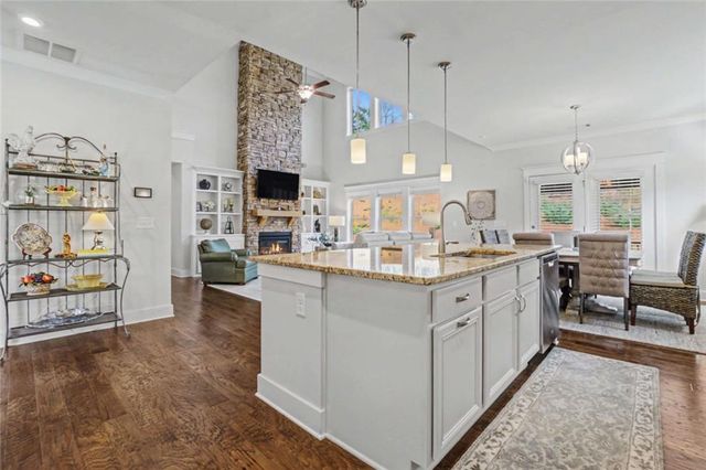 3125 Scarlet Oak Pass, Cumming, GA 30041