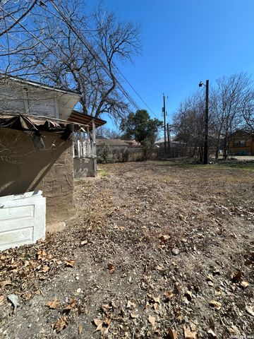 1116 Gramercy, San Antonio, TX 78201