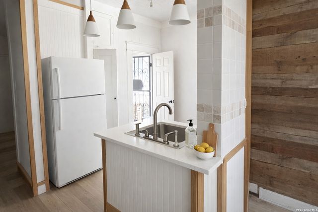 1116 Gramercy, San Antonio, TX 78201